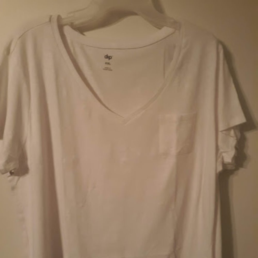 WOMEN LIGHTWEIGHT TEE